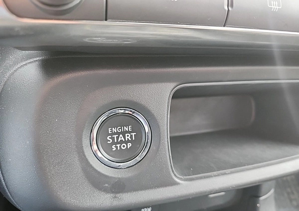 Citroen C3 cena 56900 przebieg: 13577, rok produkcji 2022 z Puszczykowo małe 154